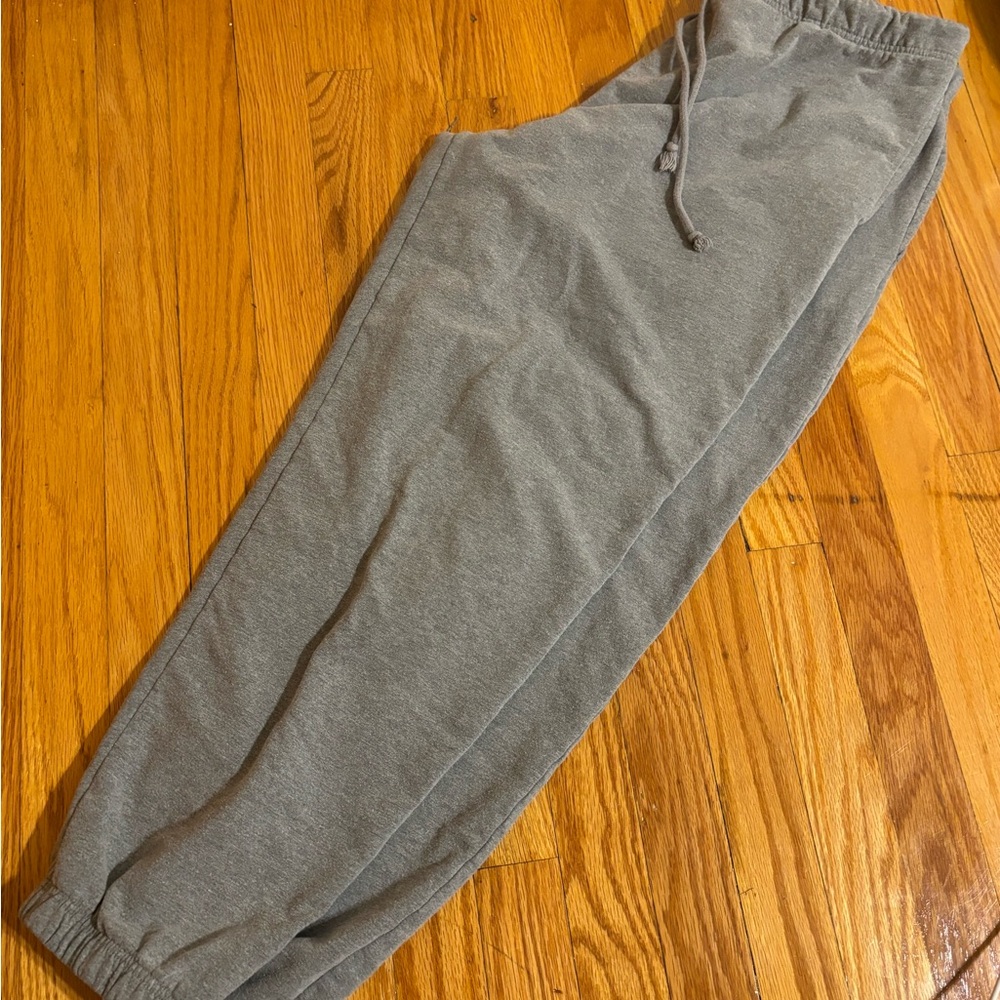 Aeropostale Heather Gray Sweatpants - Picture 4 of 4